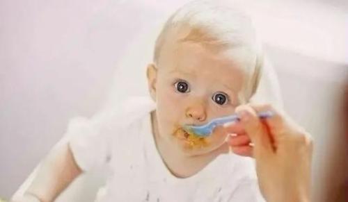 6个月宝宝贫血，影响智力发育！过来人教您2招，补铁超实用