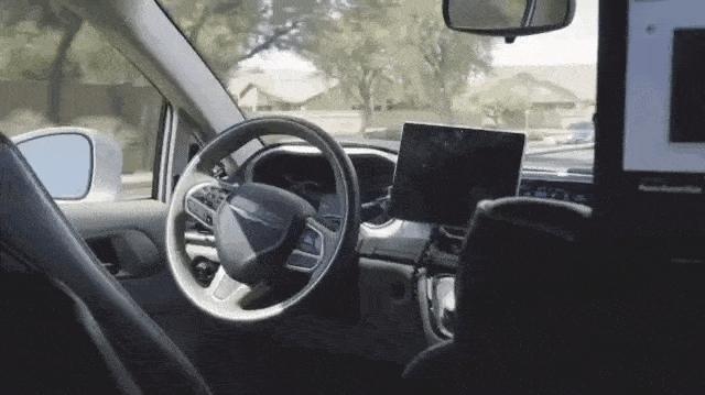 手机剩一半电充好还是快没电充好,手机充电是不是要到快没电了再充