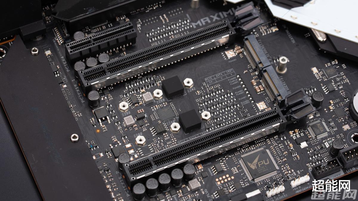 rogmaximusz690extreme主板,华硕rogmaximusz790主板