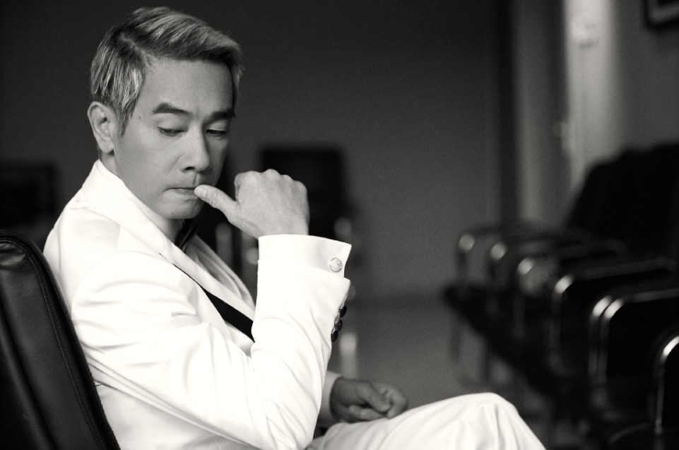 陈小春回应jasper可爱,陈小春关注