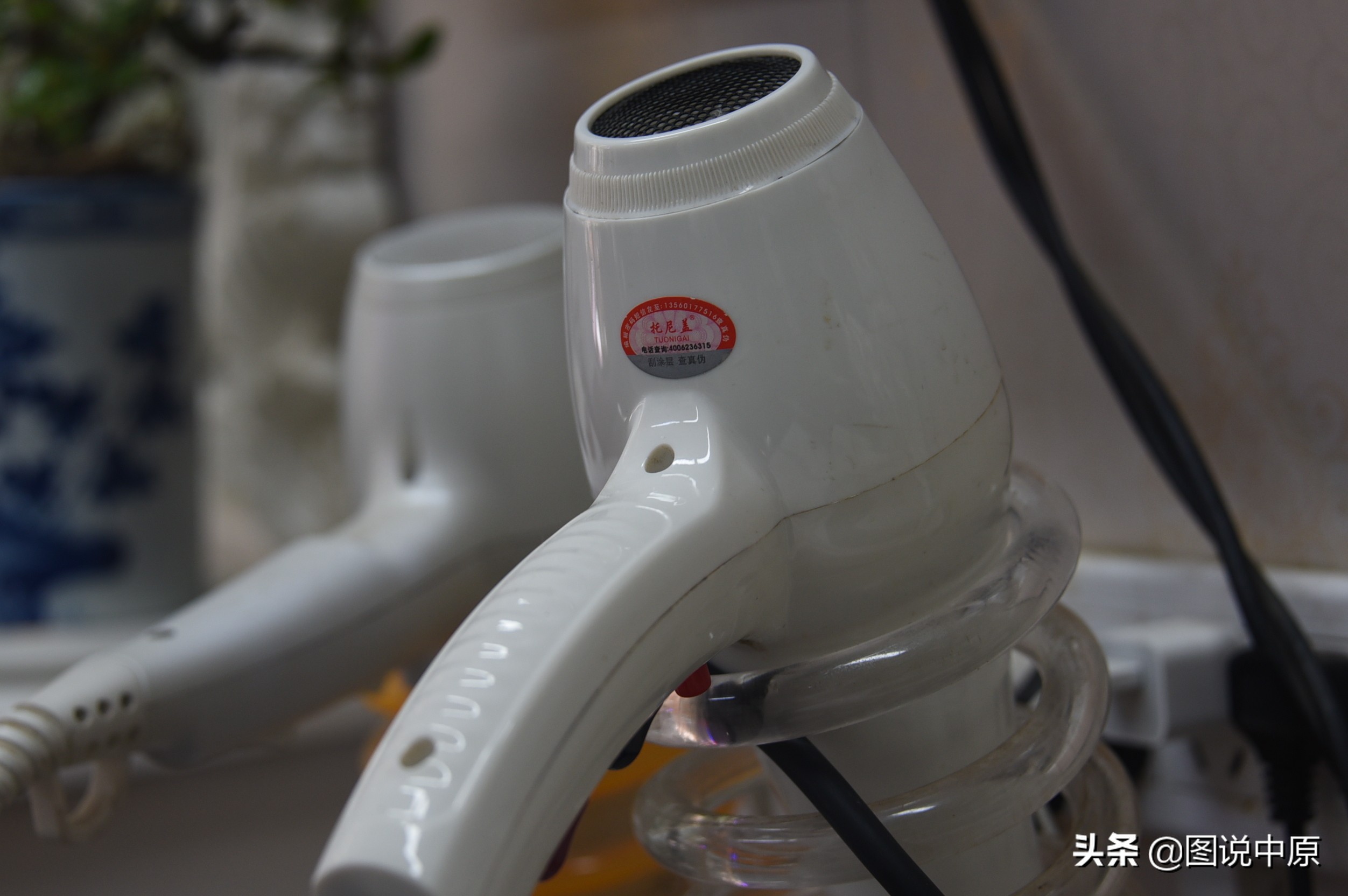 做美发赌博输光欠债如何翻身,我是一名美发师视频