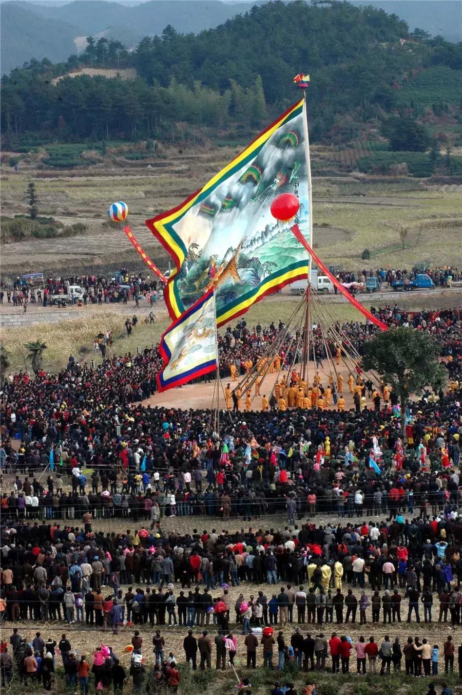 娴欐睙涔嬪績鏃呮父鏅偣,閫傚悎鍐ぉ鍘荤殑姹熷崡娓╂硥灏忛晣
