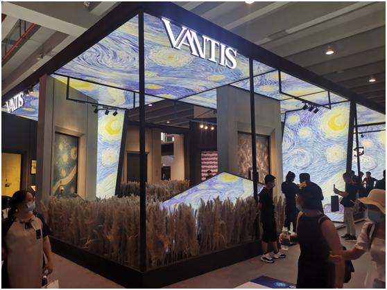 装甲门火爆广州建博会，透露出了什么风向？