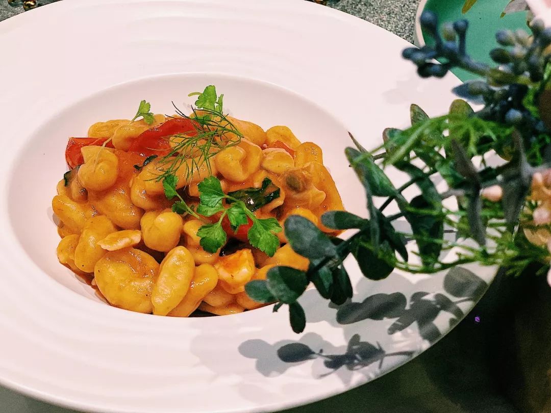 郑州室内网红打卡地景点,郑州春节网红打卡地点景点