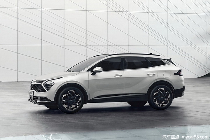 悦达起亚kx5和狮跑哪个好,起亚2022款kx5狮跑