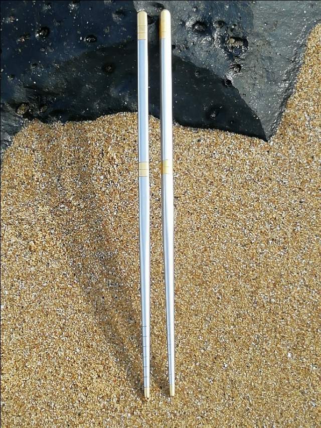 纯钛筷子的价格和优缺点,合金和纯钛筷子怎么选