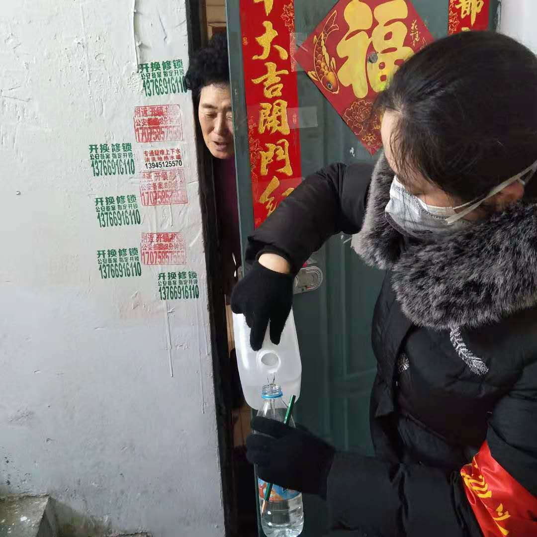 她们顶起金都战疫一片天