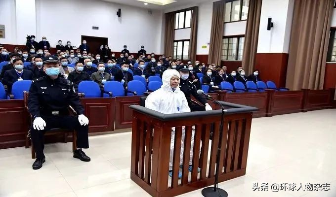 警钟长鸣案件最新结果,反腐警钟2人被调查1人被判刑