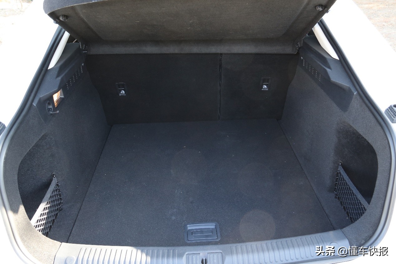 奔腾b70s1.5t试驾视频,第一视角试驾2010款奔腾b70