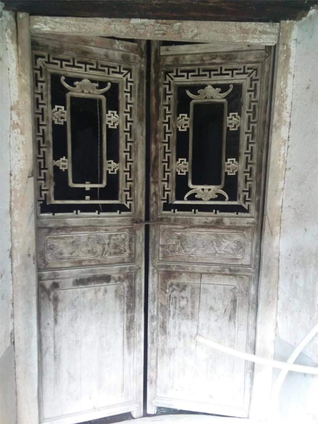 王连勤讲黄花梨,如何鉴别黄花梨和紫檀