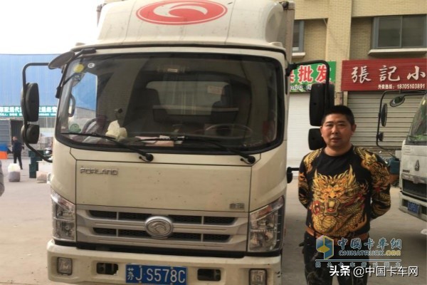 一片热腾烟火气中唐文广开着康瑞H2攒下人车双向好口碑