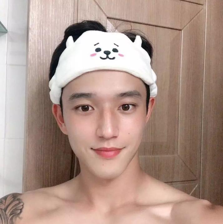 97年出名的足球运动员,韩国最帅的足球运动员