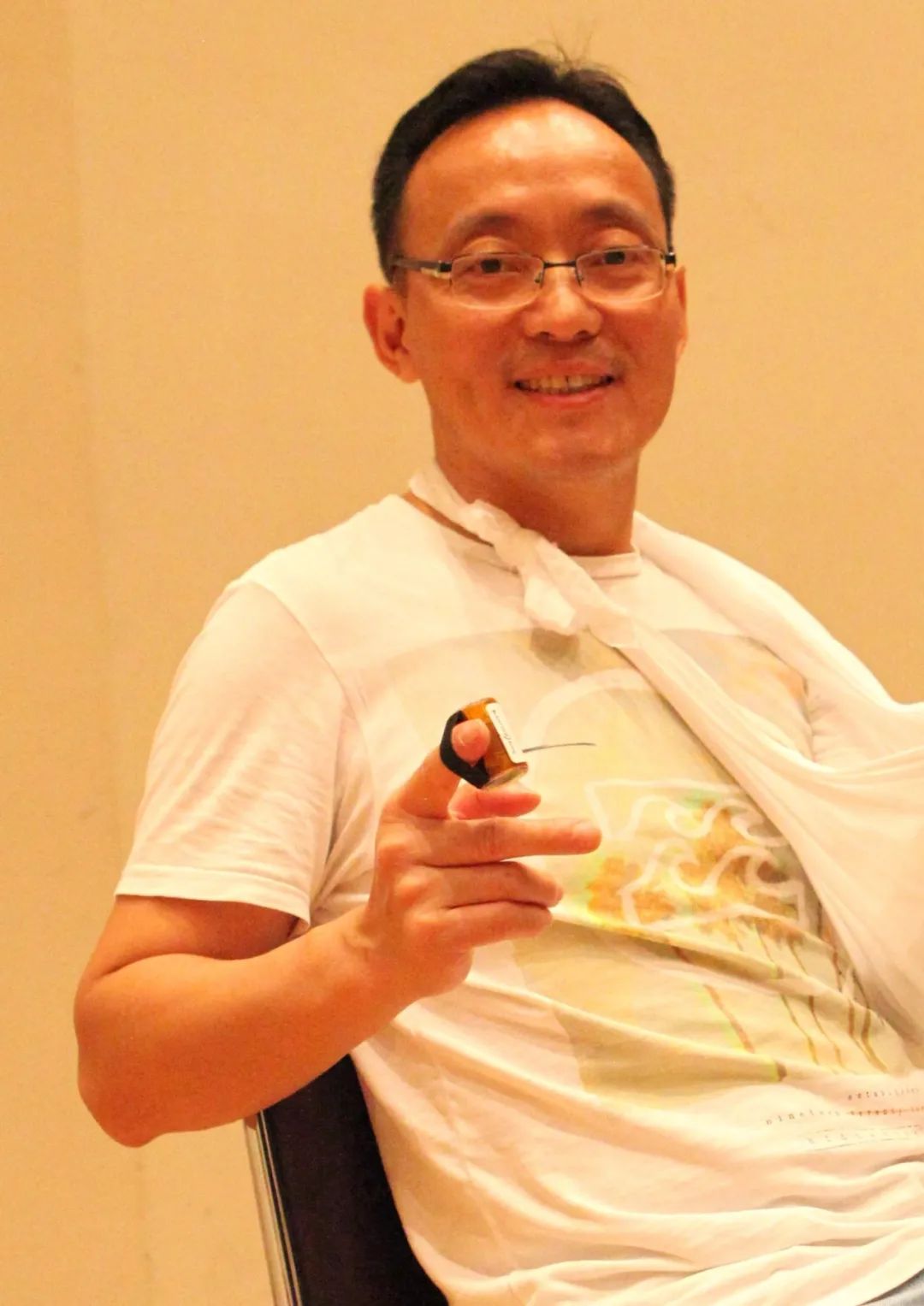 他的制作获得过180个奖，还差一个格莱美