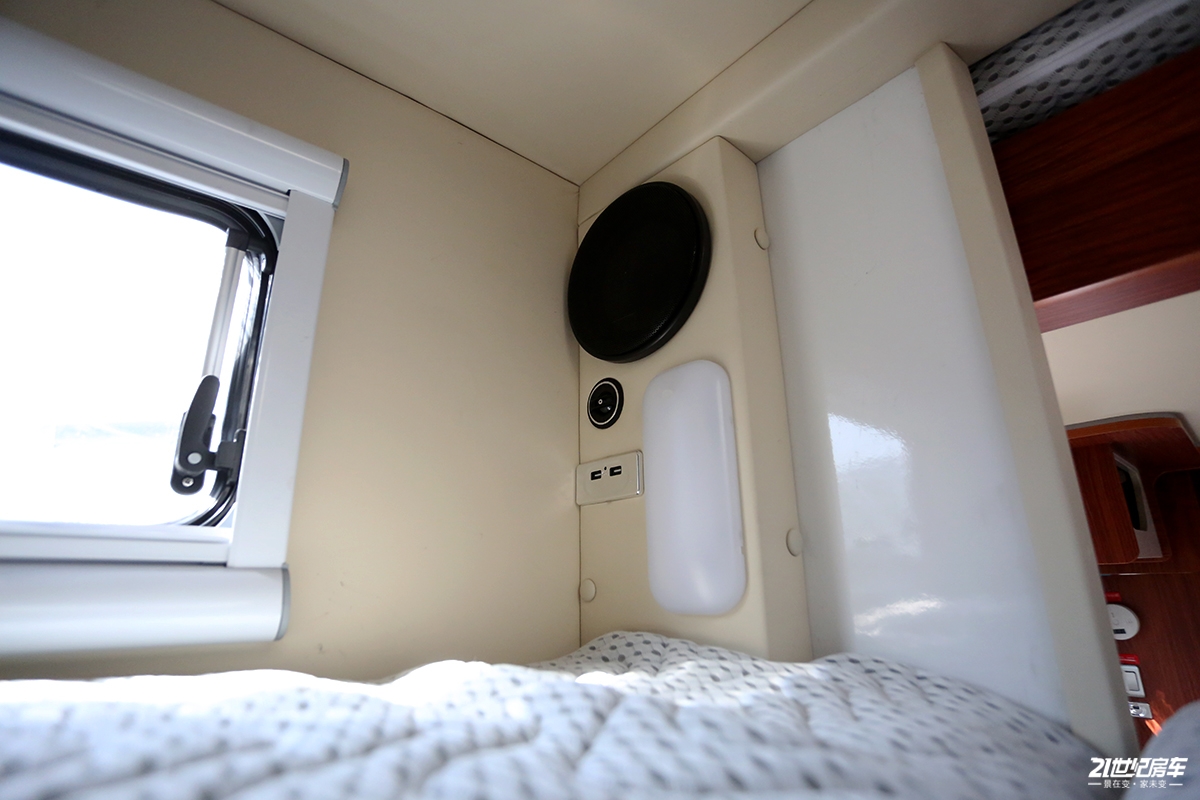 最便宜五十铃700p房车价格,2021款五十铃700p无疆四驱房车