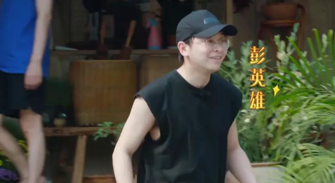 吴彦祖发际线前后对比,吴彦祖闫妮