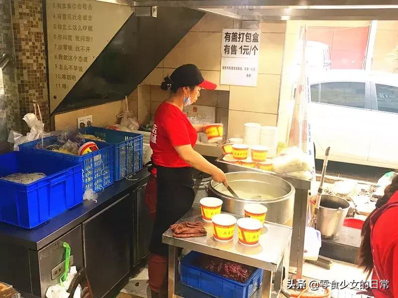 藏在武汉老巷子的实惠餐厅,武汉正宗老字号店