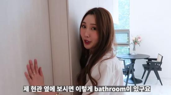 韩国女生独居公寓,韩国美女晒衣服