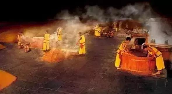 南疆小县城的百年饮料，制作技术堪比茅台，被誉为中国白兰地