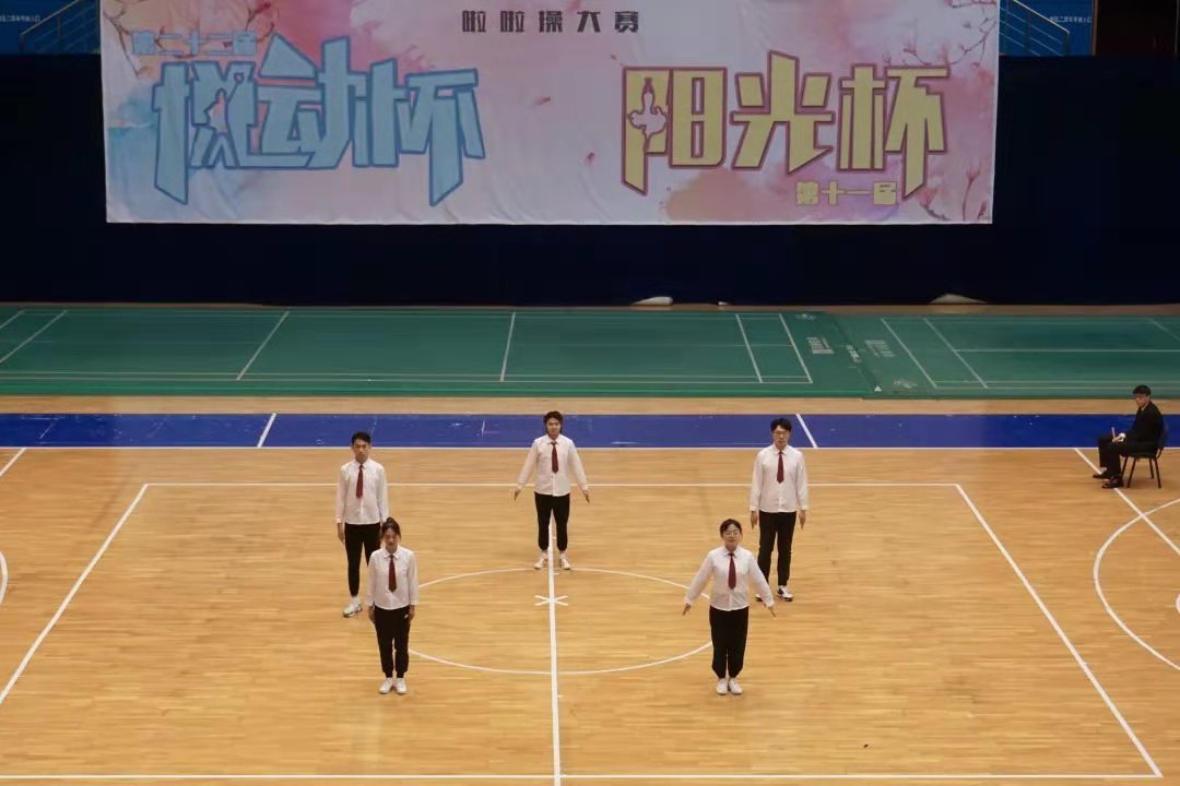 五月动起来图片,五月动起来舞蹈视频