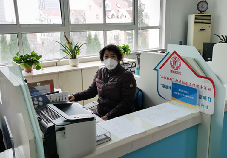 抗击疫情人人有责社区工作者,青岛抗疫志愿者