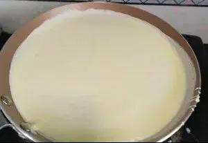 怎么在家做榴莲千层蛋糕,榴莲千层蛋糕一个平底锅就能做