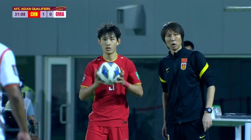 国足1-1阿曼球员评分：武磊2失良机排第5，李铁“提前变阵”丢3分