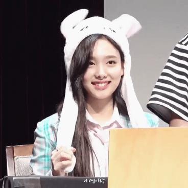 金珉锡边伯贤古装,金珉锡鲷鱼帽子