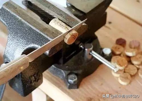 红酒木塞如何利用,红酒塞怎样做成艺术品