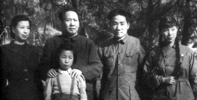 她是毛岸英与毛岸青共同的岳母，享年100岁，两任丈夫皆著名烈士