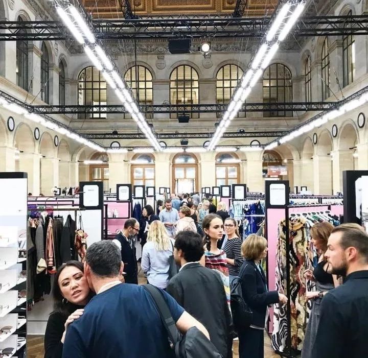 awaylee女装直播,awaylee女装旗舰店