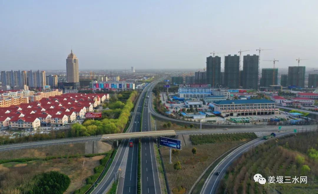 姜堰城门在哪,姜堰二中西大门