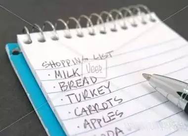 15岁女孩辍学创业17岁成千万富翁,16岁高中生2年存70万是靠什么操作