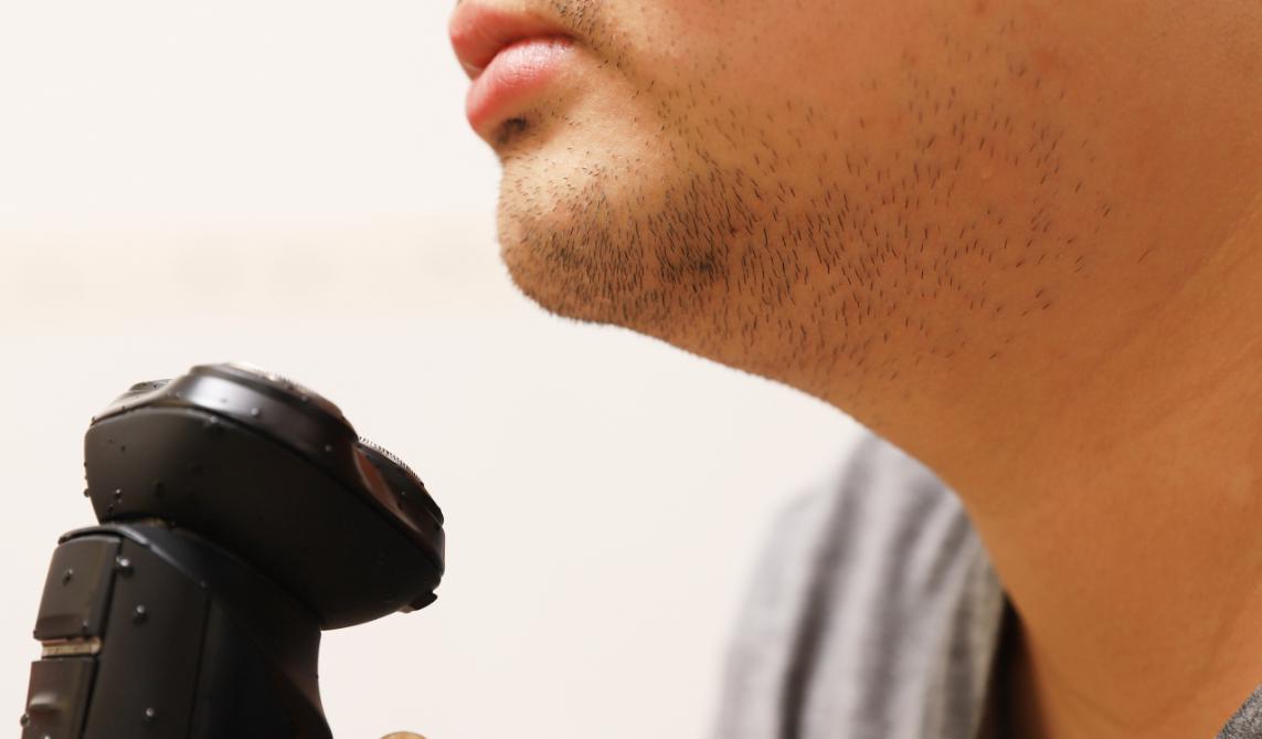 飞科剃须刀电动fs903测评,飞科fs903剃须刀拆解视频