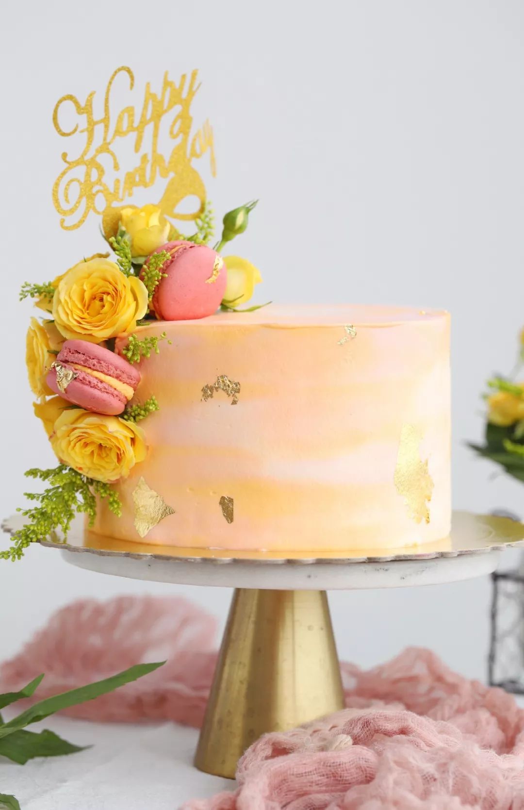 奶油鲜花蛋糕图片,鲜花奶油生日蛋糕