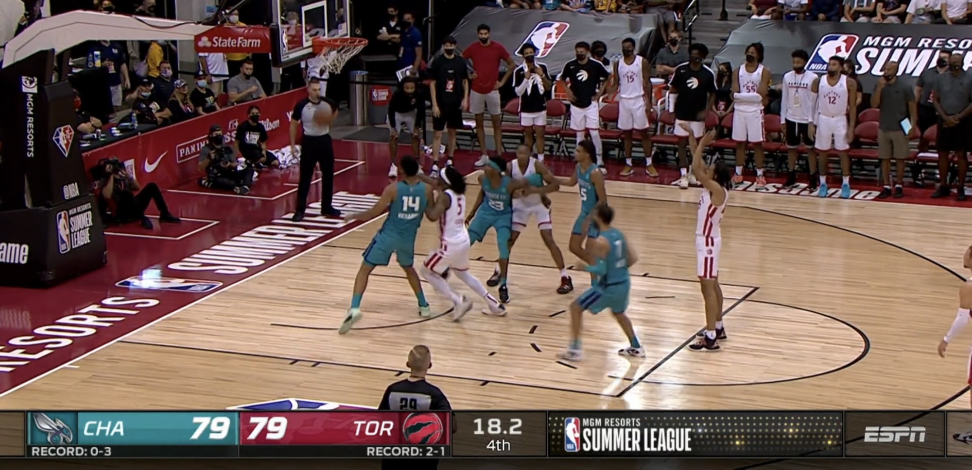 周琦12秒绝杀完整视频,周琦绝杀完整版视频