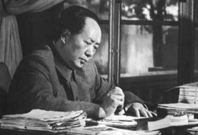 61年陈赓病逝，毛主席得知后流着泪向田家英说：他不该这么早就死