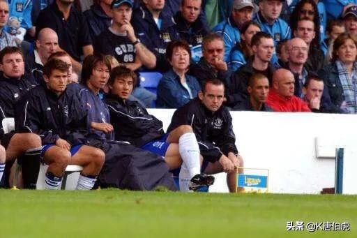 中国足球郑智李玮峰,李金羽李玮锋郑智同时代的球员