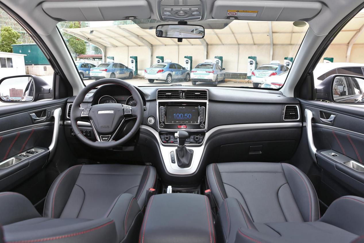 价格实惠量又足哈弗m6,4万多买20年的哈弗m6值得吗