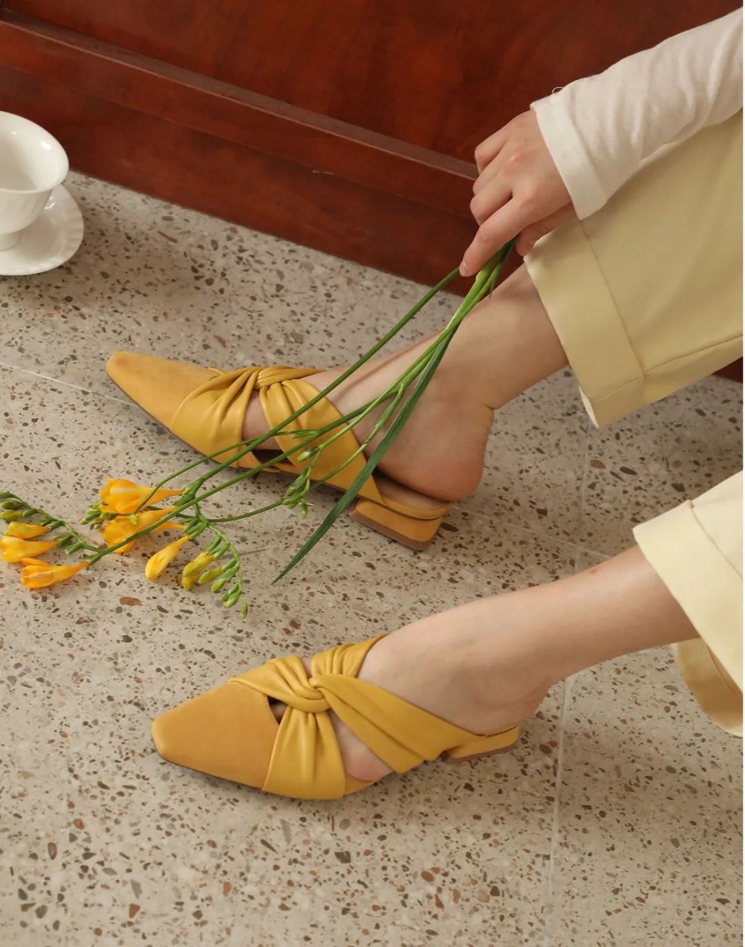 春夏必备三款鞋子品牌大全,秋季潮鞋高颜值推荐