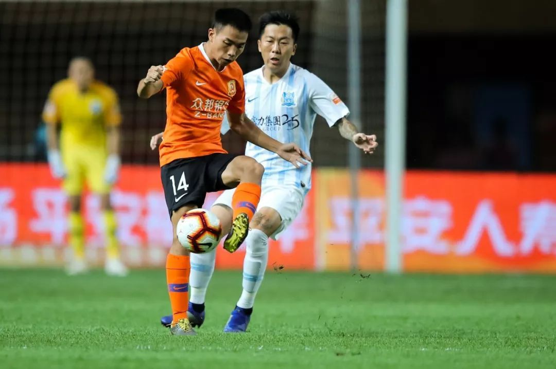 中超第10轮武汉卓尔1-0广州恒大,2019中超武汉卓尔对广州富力