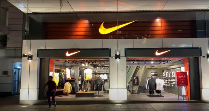 耐克棉花事件发展,耐克因棉花事件打折吗