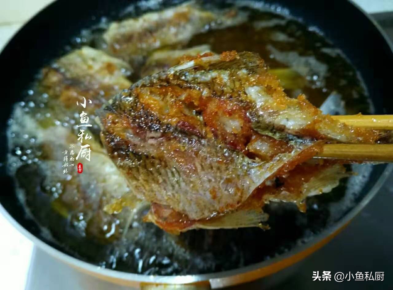 大厨教你在家做香酥鱼罐头,手工制作鱼罐头的做法