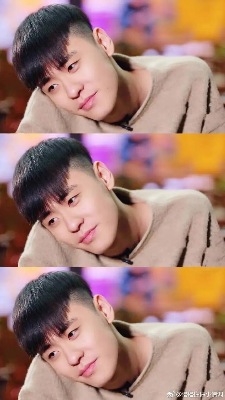 张云雷原来的发型,张云雷换了发型才火的