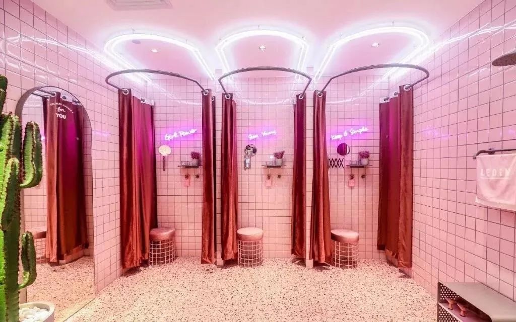 疫情下太平鸟线上日零售额超1000万！只因提前布局“社群营销”！