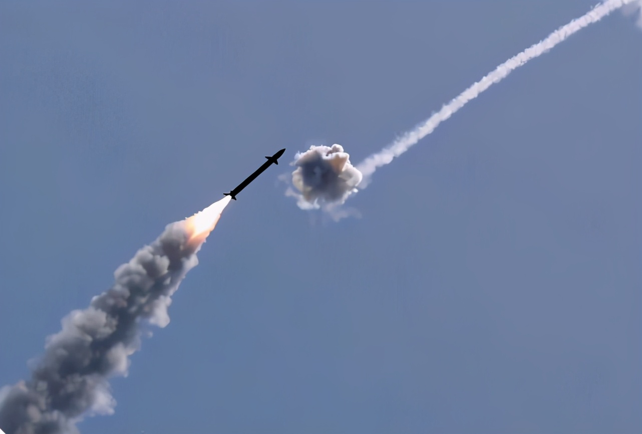 密集阵真的无敌吗,密集阵真能打掉导弹吗