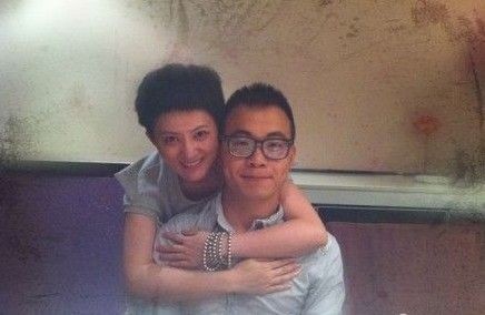 金铭是考上北大学生吗,童星金铭是什么学历