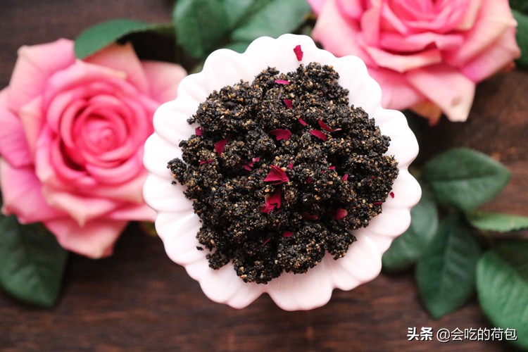 80岁奶奶常吃黑芝麻，教我家常做法，营养美味又简单，越吃越精神