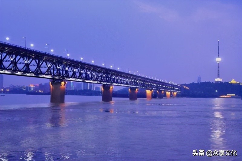 我国有座长江大桥在哪省,中国有多少座长江大桥是免费的