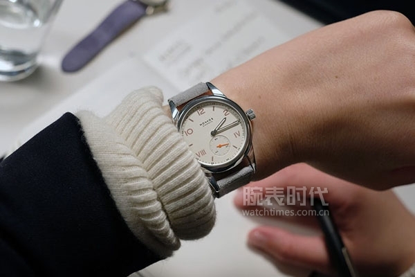 女表推荐万元左右品牌,瑞士万元机械女表推荐