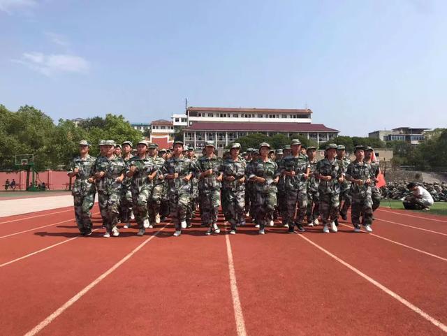 永州中学军训,永州八中军训